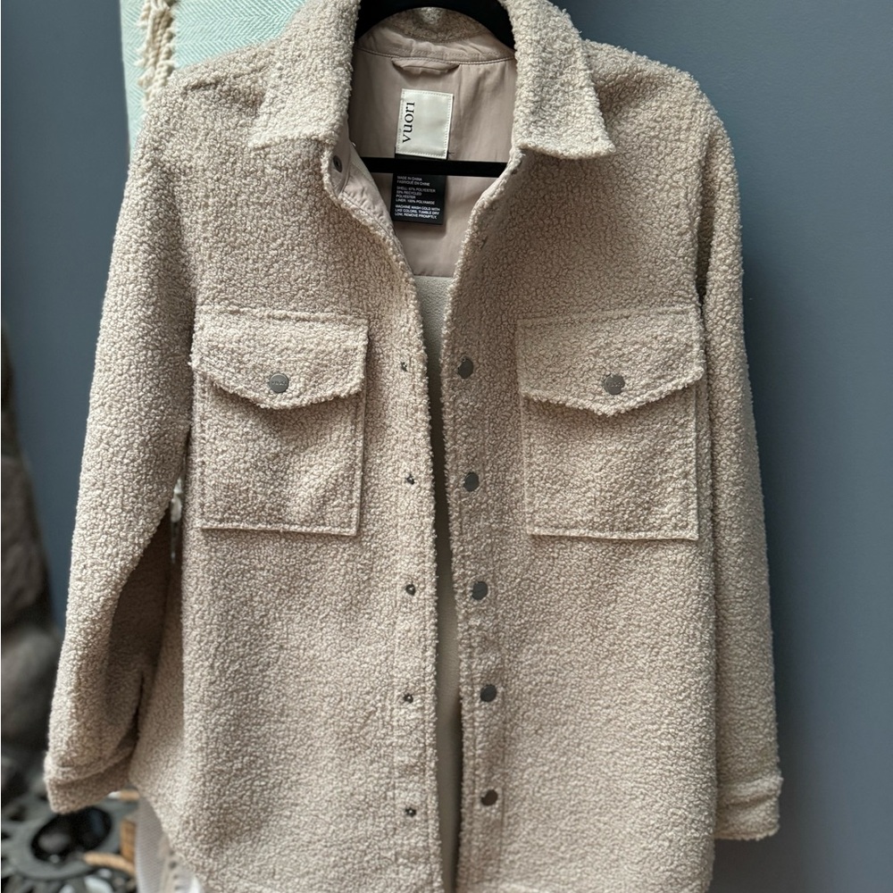 Vuori Cream Plush Oversized Shirt Jacket